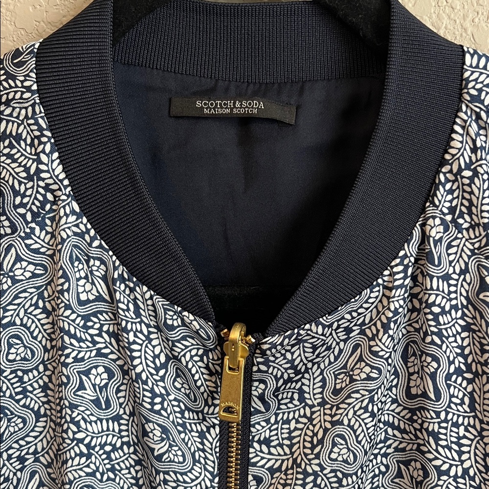 SCOTCH & SODA MAISON SCOTCH Reversible Bomber Jacket - Picture 4 of 14